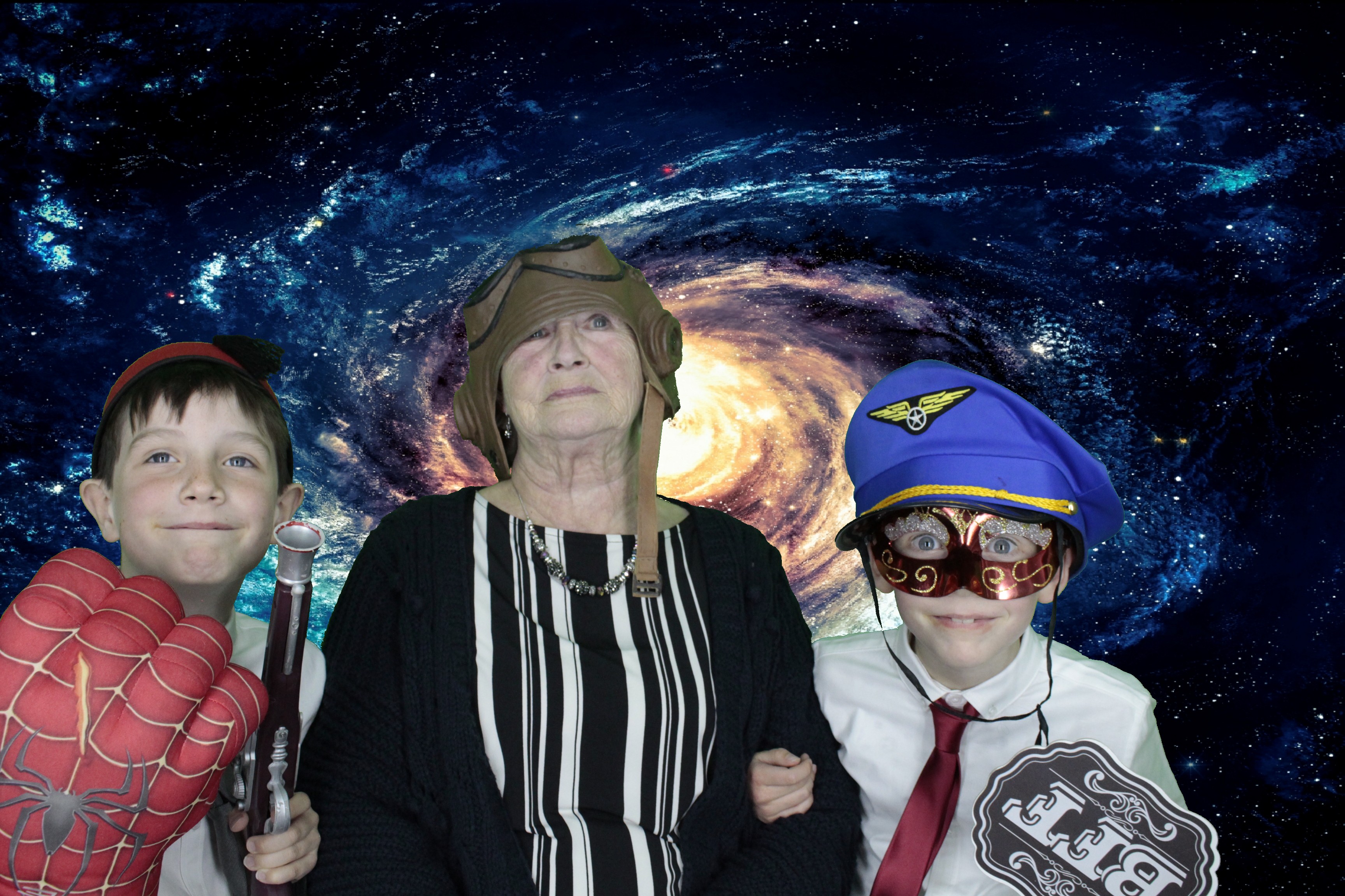 Steve's 65th & Susan 60th Birthday | View more photos from the event at gallery.myphotoboothexperience.co.uk/u/MyPhotoBoothExperienceLtd/Steves-65th-Susan-60th-Birthday